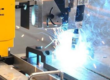 什么是激光焊接機器人